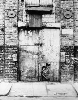 London dock  gate 1980   Photography 24 x 30,5 cm